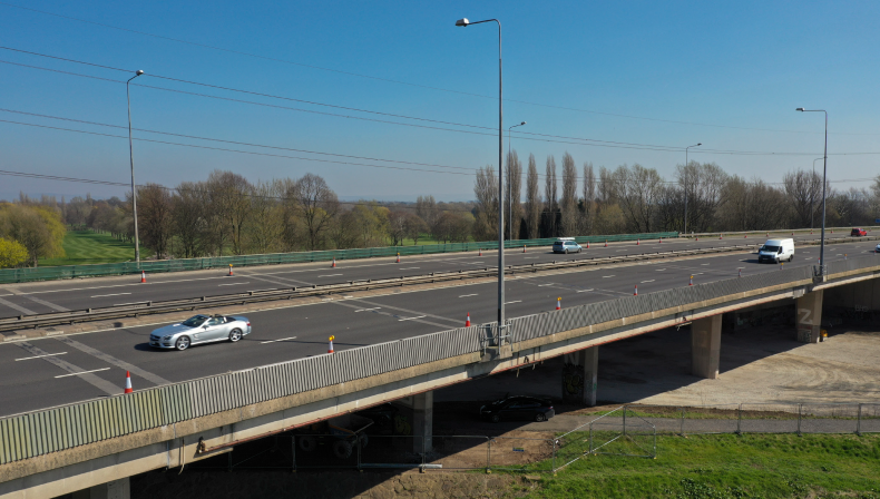 Supporting maintenance on a major motorway bridge
